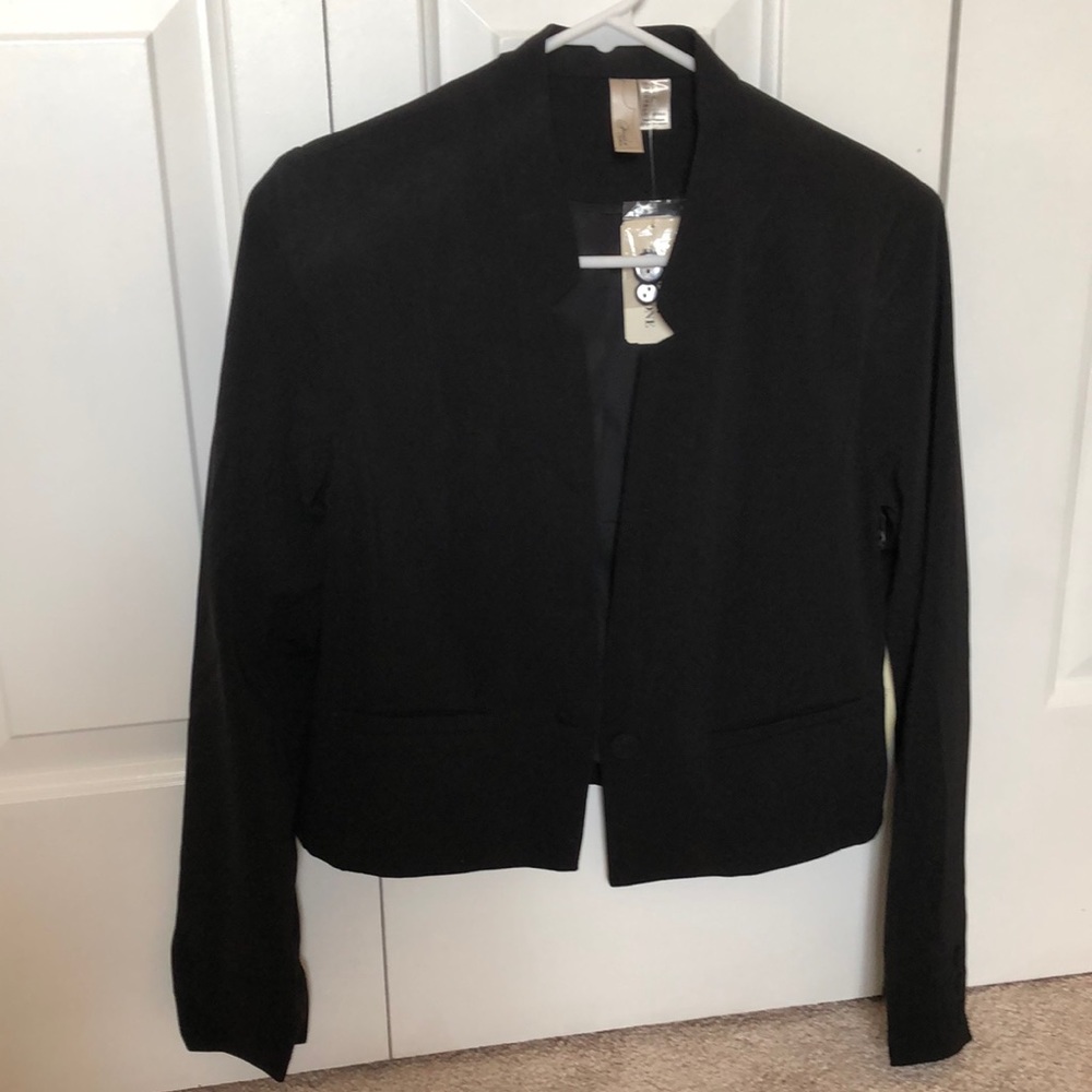 NWT Black Blazer